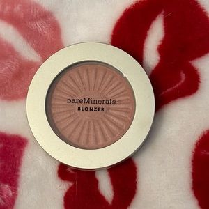 Bare Minerals Blonzer in Kiss of Pink